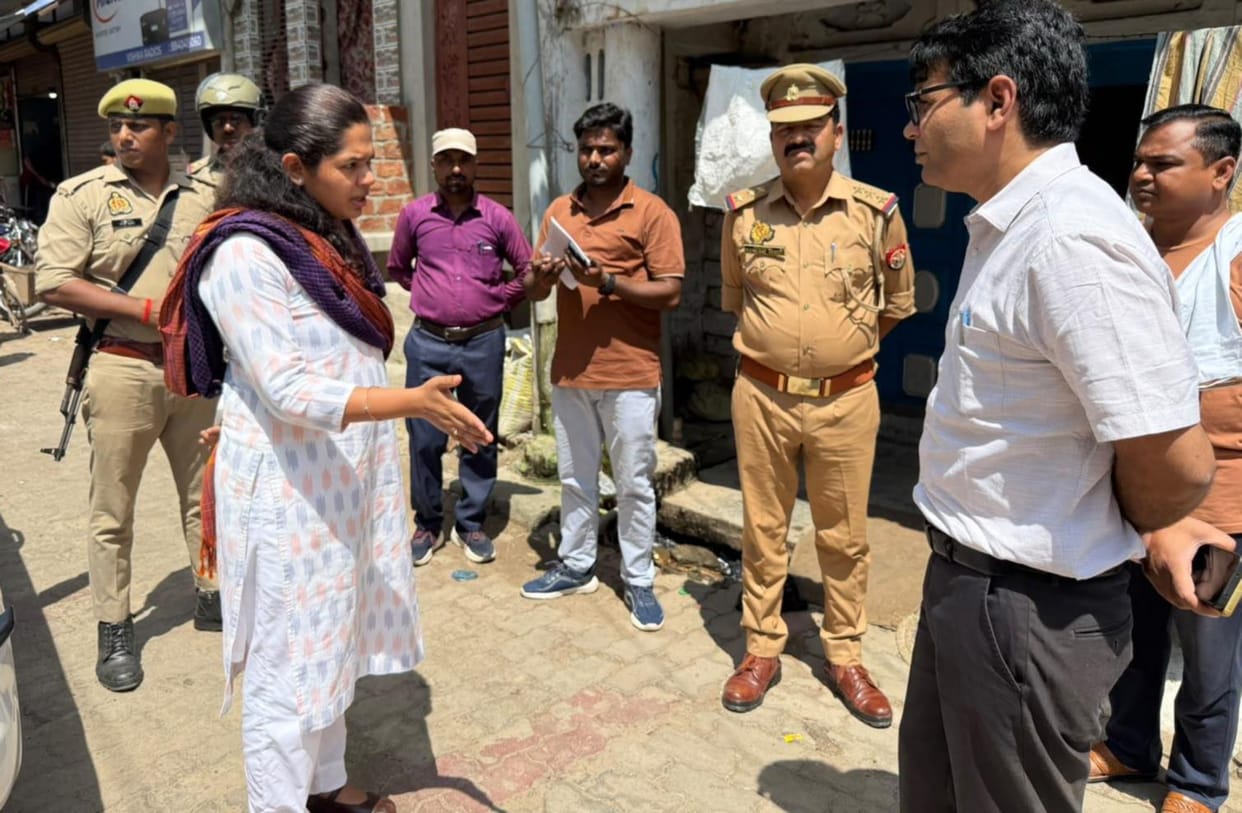 The District Magistrate inspected the construction works.