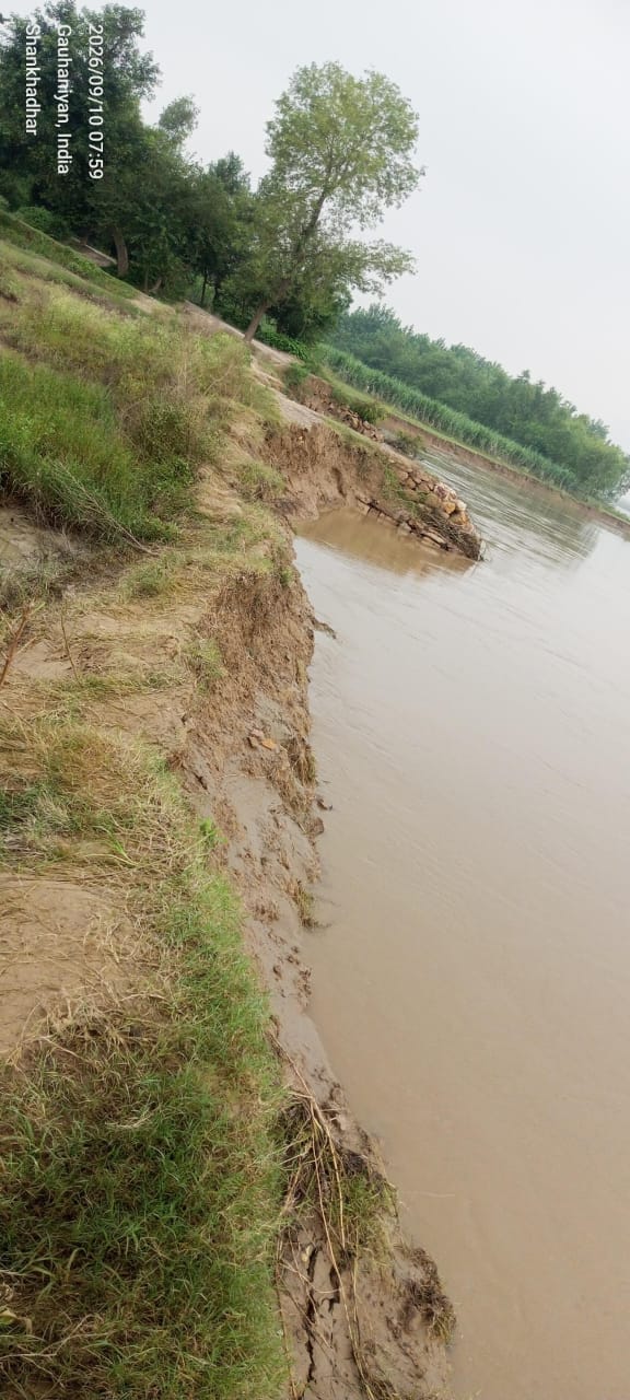 Severing of the Khiriya-Gauhania route adds a 5-km detour.