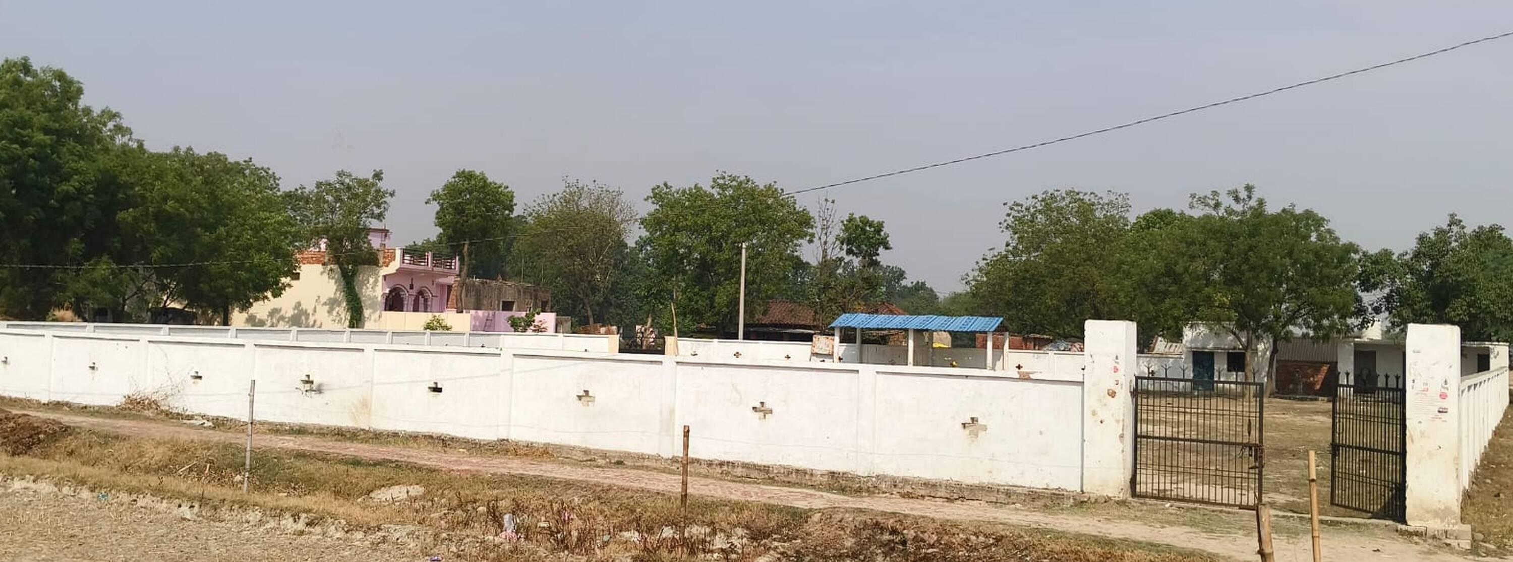  लंभुआ के नेवा दानूपुर गांव का खेल मैदान। स्रोत- ग्रामीण