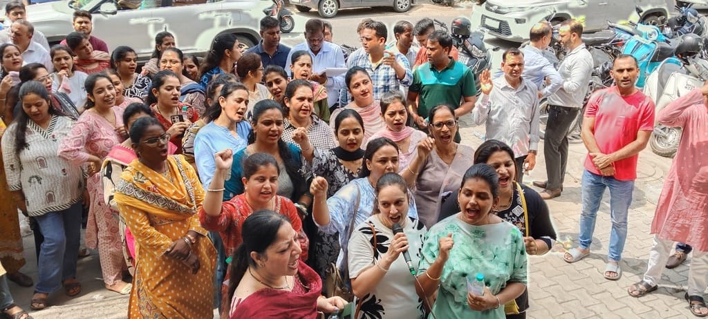 Bank employees' strike