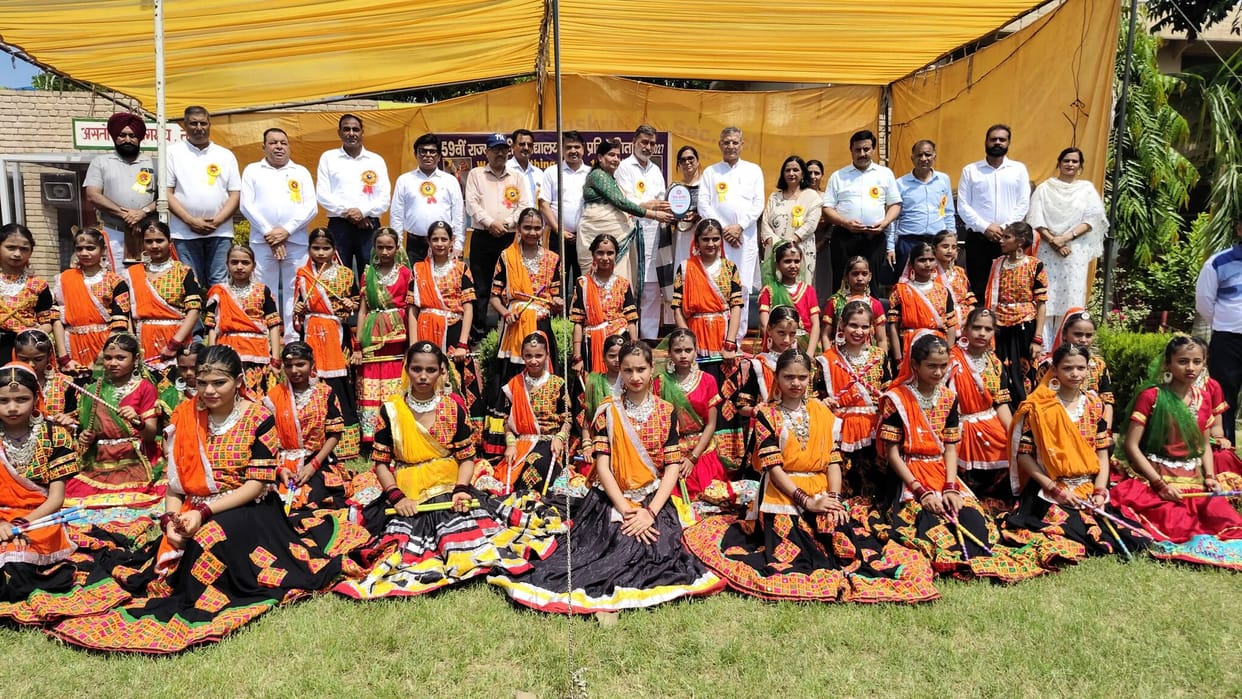 Colorful start to the state-level sports competition