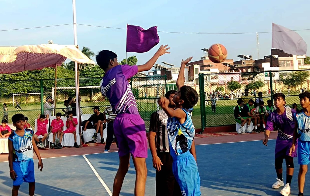 The Varanasi, Kanpur, Basti, and Lucknow divisions secured a spot in the next round.