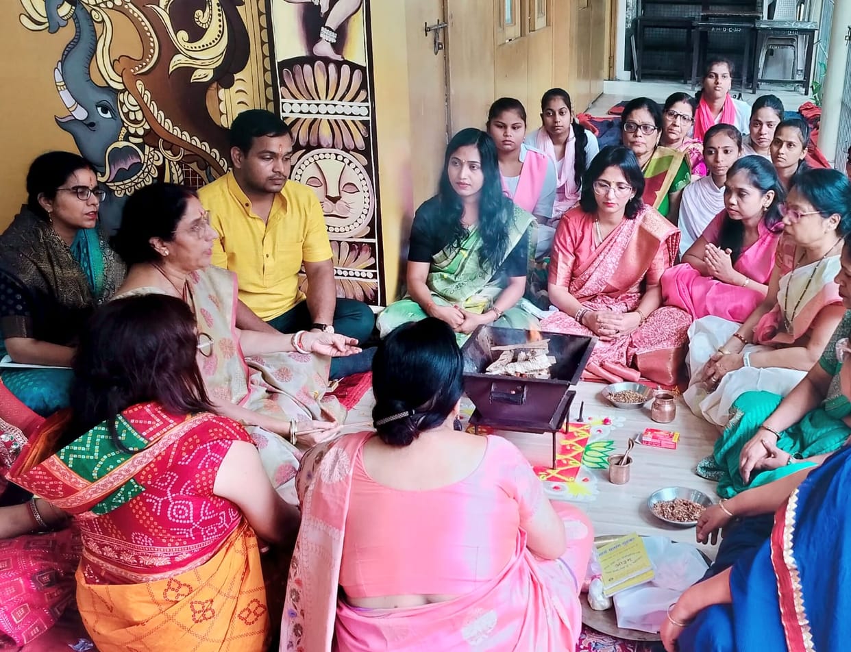 Diksharambh: The beginning of the student's journey towards convocation : Principal