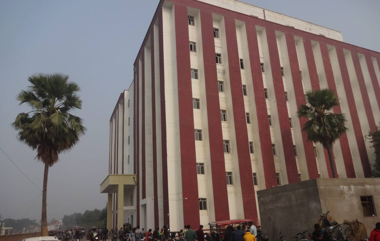 80-year-old woman found suffering from swine flu; referred to BHU.