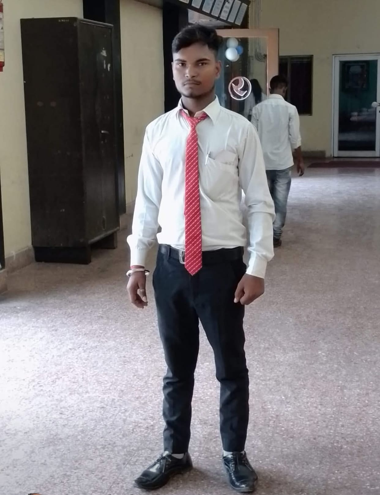 Youth dies after bike hits divider