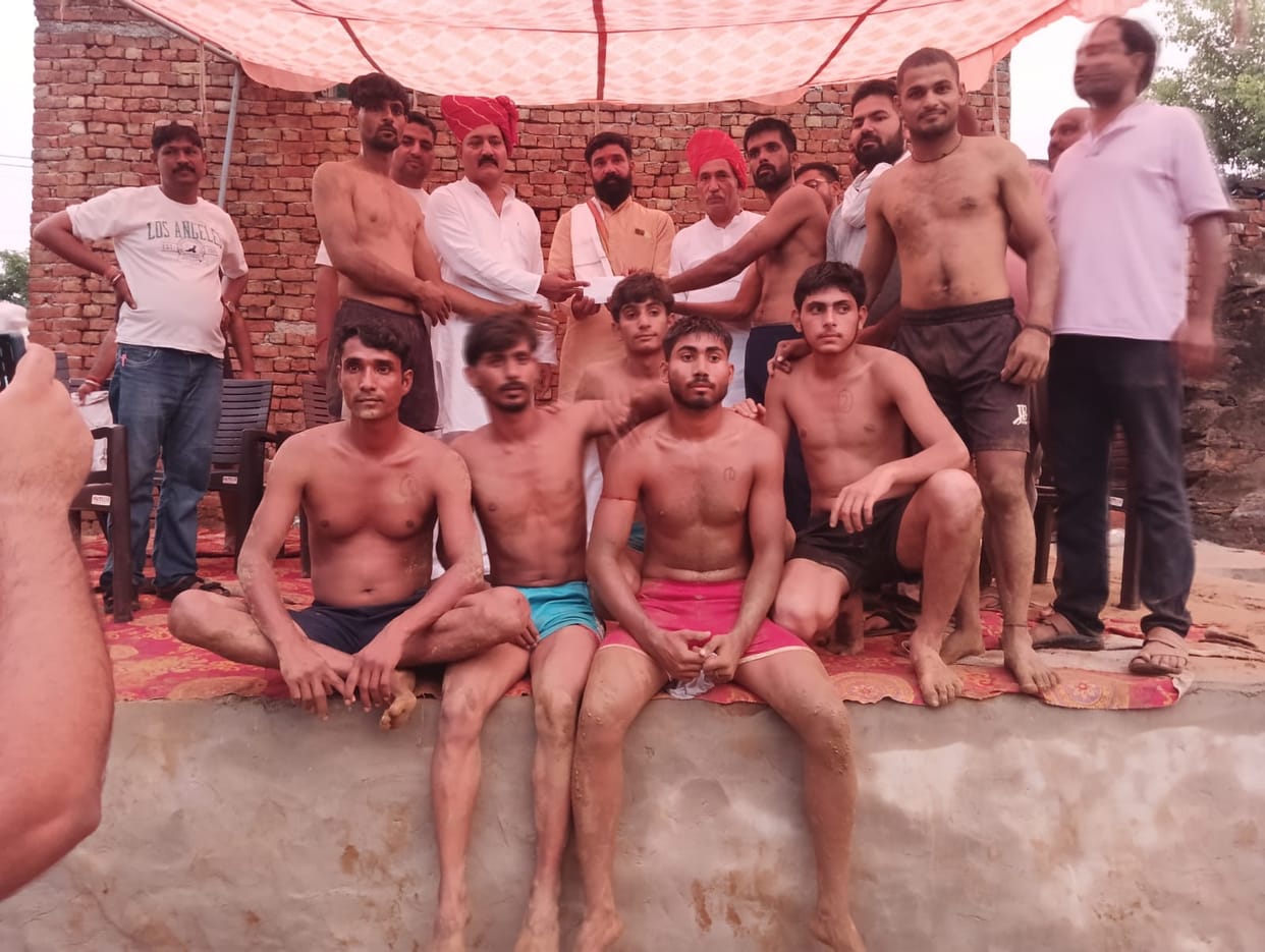 Khol's team finished as runners-up in the kabaddi competition.