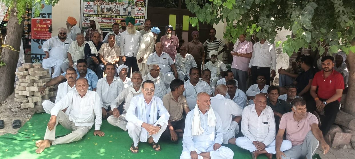 Villagers' sit-in protest in Chandlana suspended following assurances from MLA Jamba.
