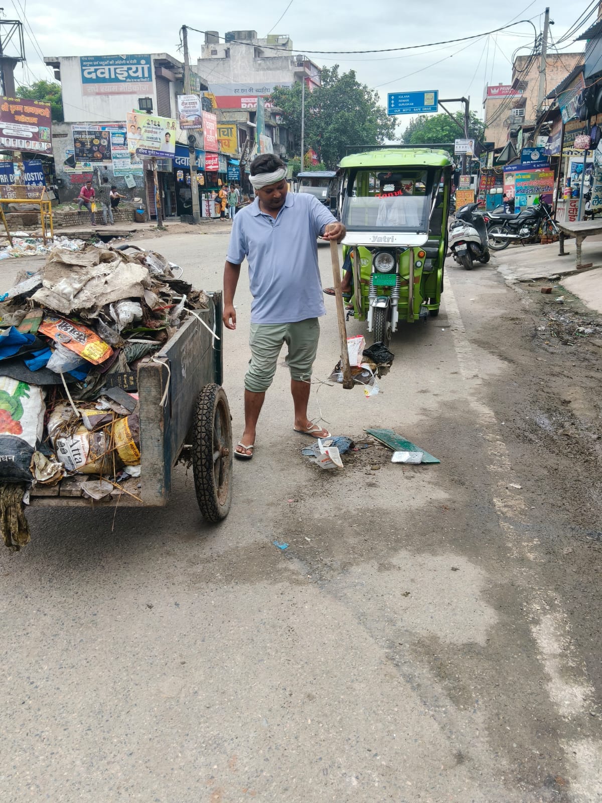 Sanitation workers' 37-day strike in Jhajjar ends; work resumes.