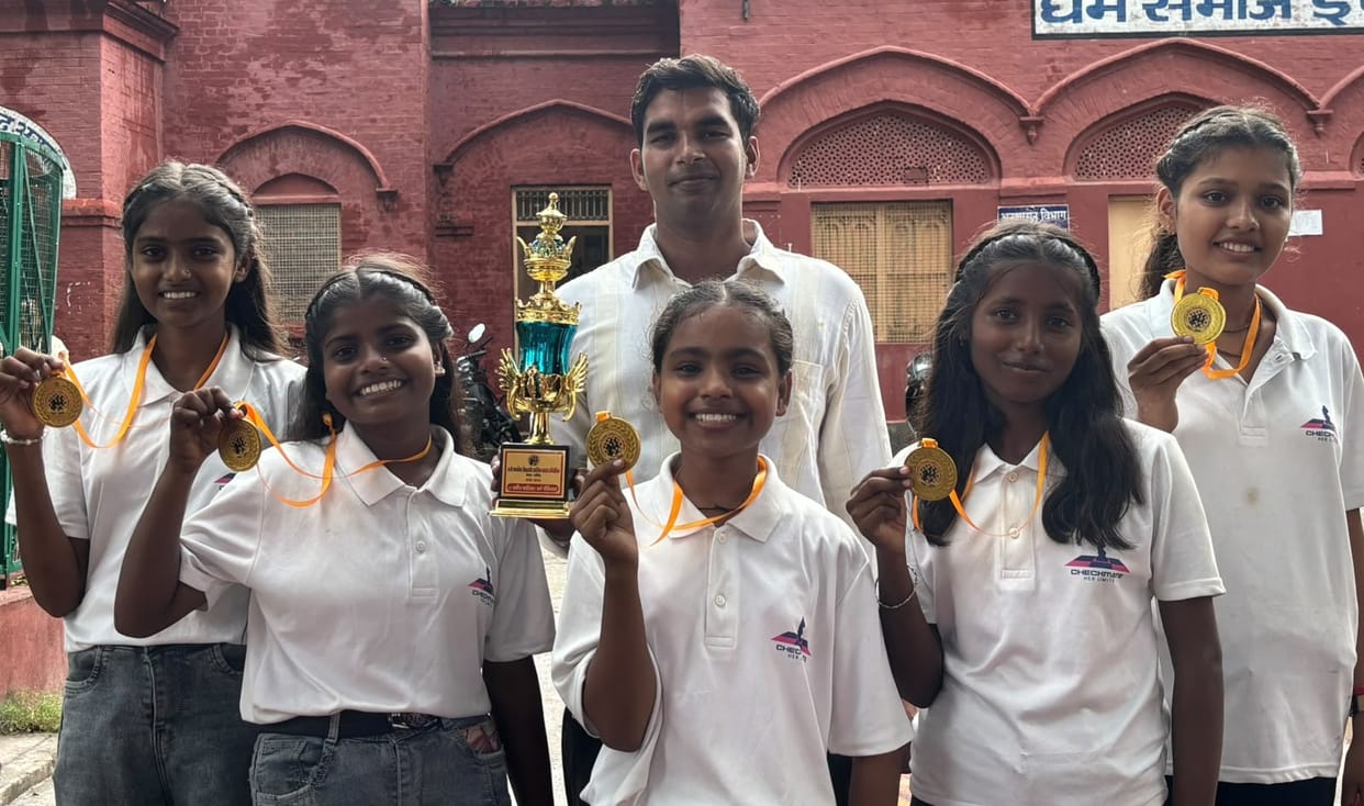 Daughters create history in Aligarh, win gold medal