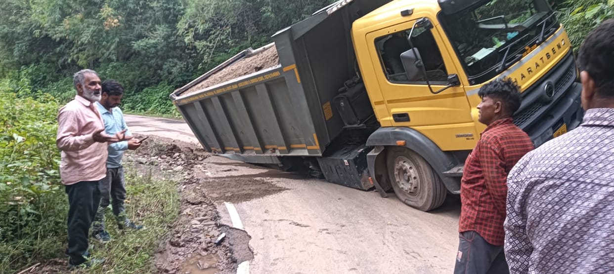 Culvert slab collapses near Kharota; traffic halted.