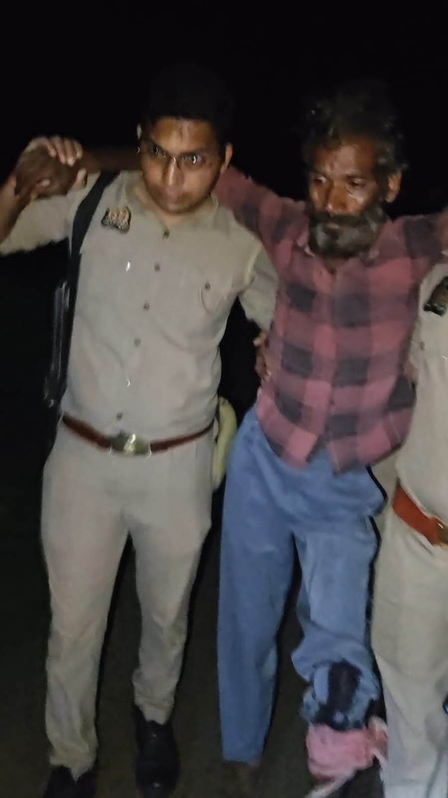 फोटो 27::::मुठभेड़ में गिरफ्तार आरोपी। स्रोत पुलिस