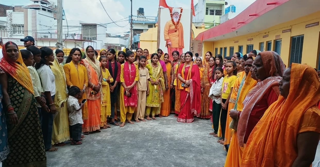 Vishwa Hindu Mahasangh took out a procession regarding Krishna's birthplace