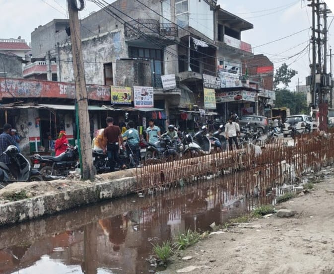 Incomplete drain and waterlogging on DSC Road increase woes.