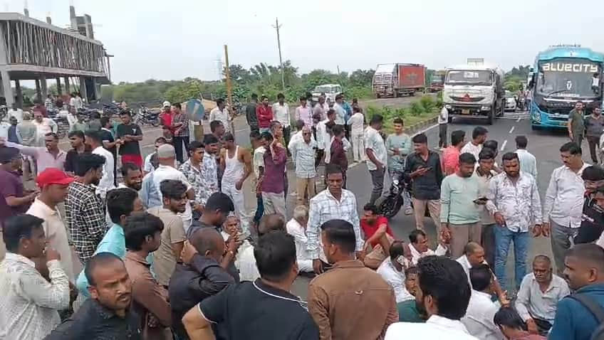 Tragic Accident on Ujjain-Dewas Highway: Speeding Car Crushes Biker, Villagers Block Road in Protest