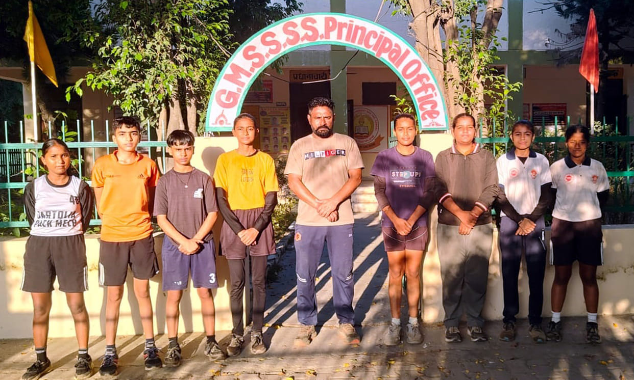 Eight players selected from the hockey nursery.
