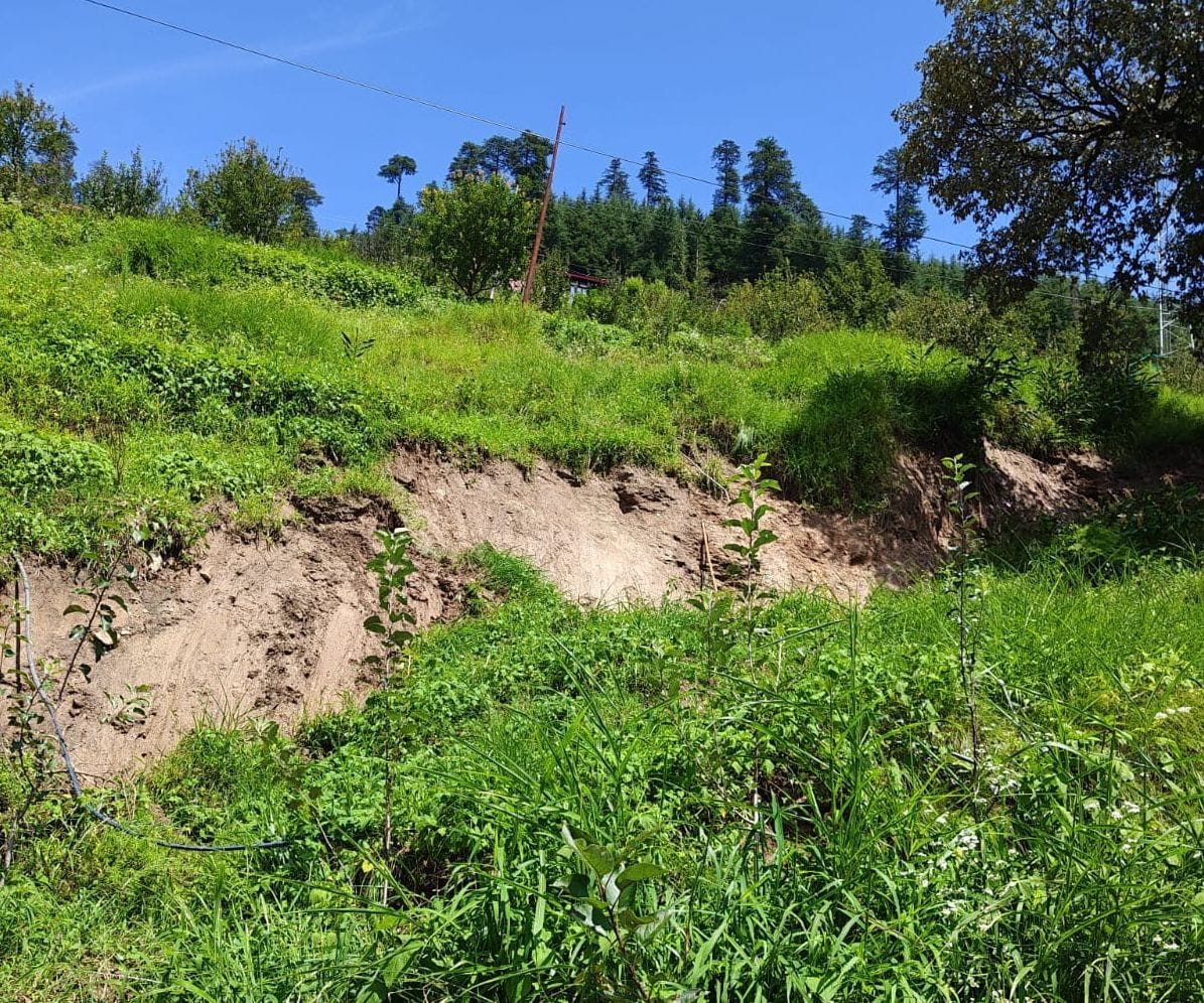 Villagers have demanded that the government and administration settle them at Kofridhar