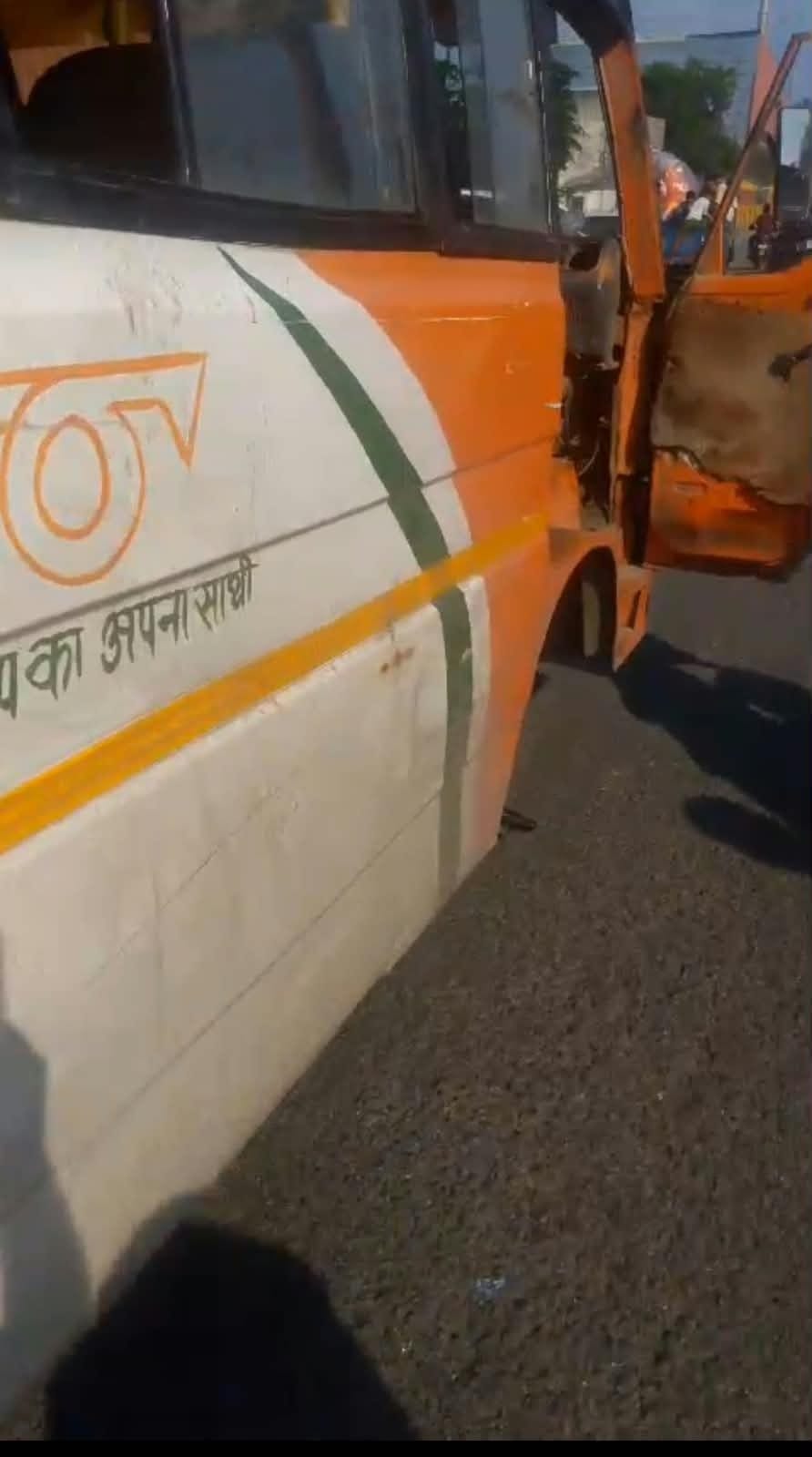 Wheel comes off moving state transport bus; panic and screams among passengers.