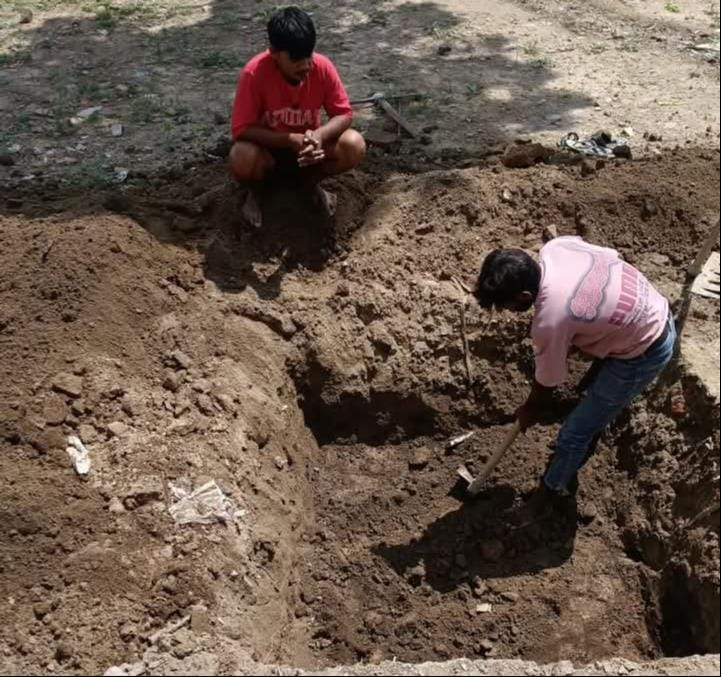 Toilet being constructed at protected Dauji Temple; ASI approaches District Magistrate.