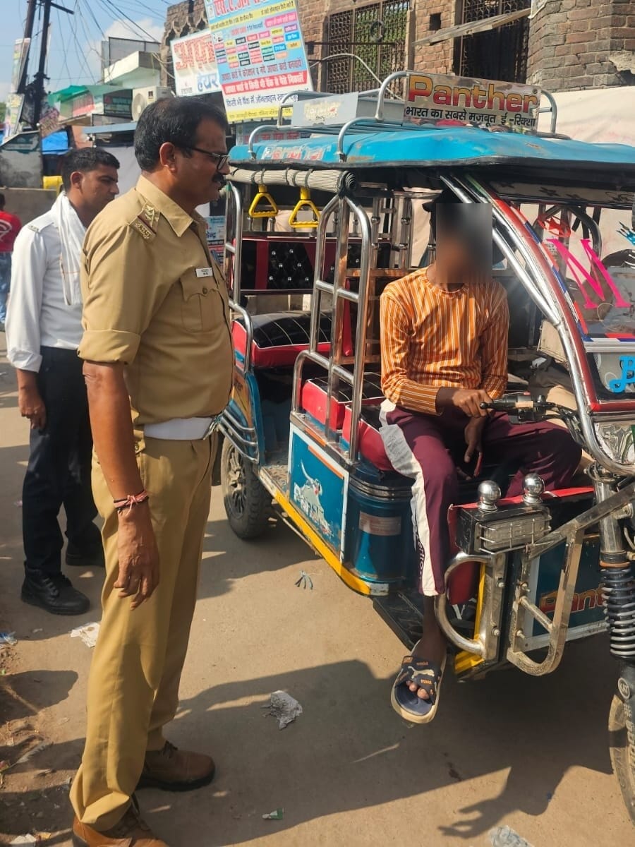 Challans issued to 61 overloaded autos; six e-rickshaws seized.