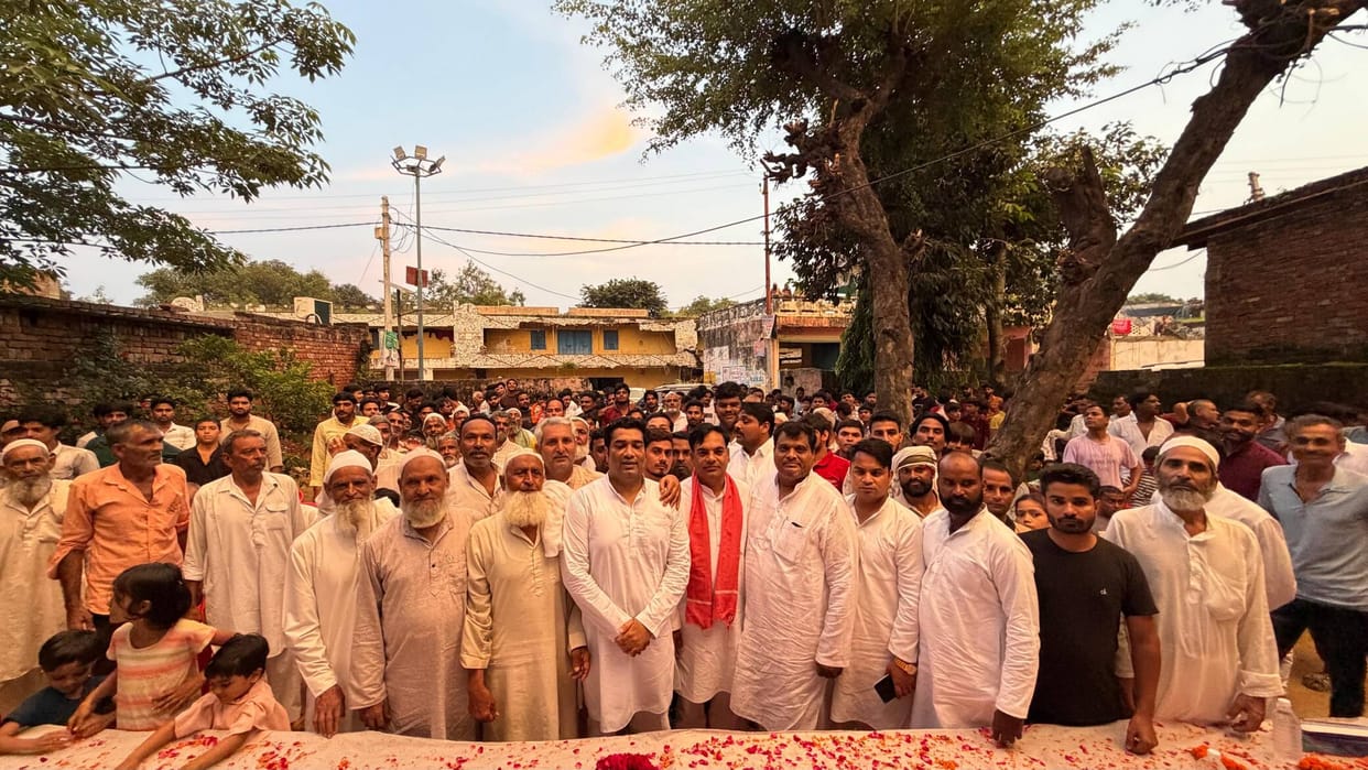 Interacted with villagers to strengthen the organization.
