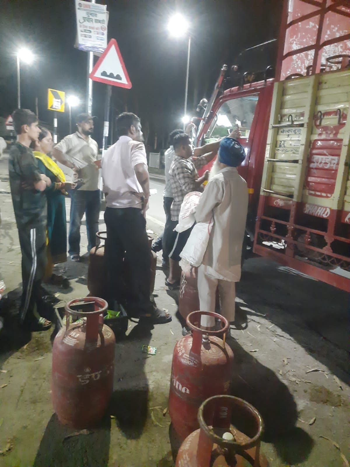 lpg cylinder problem in sataun