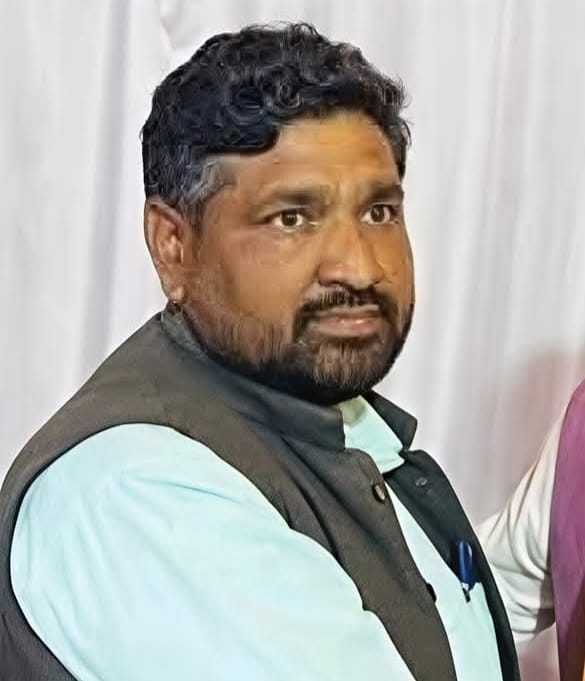 विनोद की फाइल फोटो।