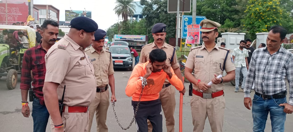 After being released from jail, theft, two bikes hid in bushes; village police arrested the accused