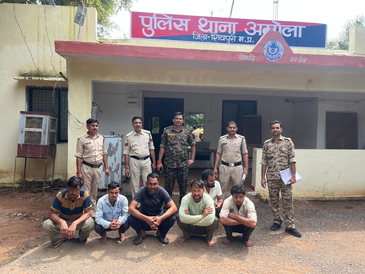Vandalism and arson at liquor shop; 21 arrested, including Sarpanch and Janpad member.