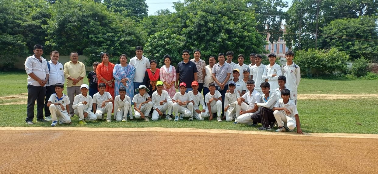 Ambedkarnagar's team won the divisional cricket championship