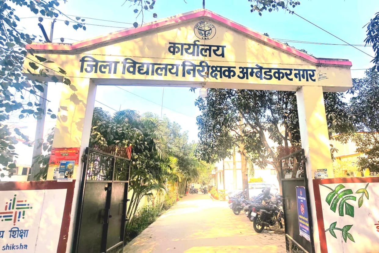 A parliament will be set up in schools, students will become ministers and MPs