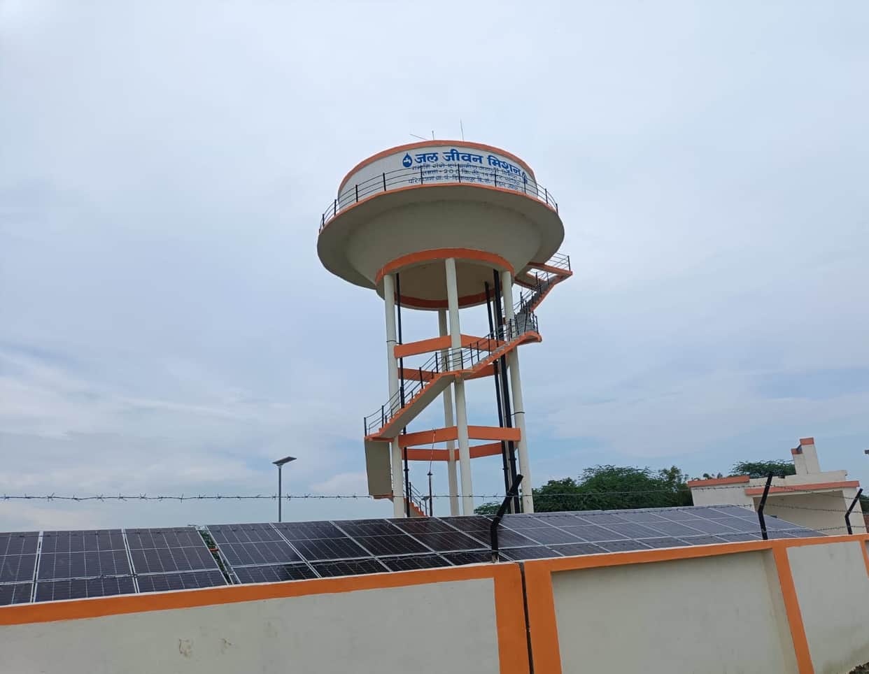 Water supply disrupted for six days; villagers distressed.