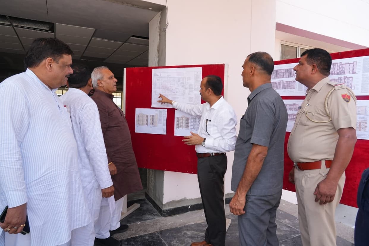 Instructions issued to complete work on the hospital under construction ahead of the deadline