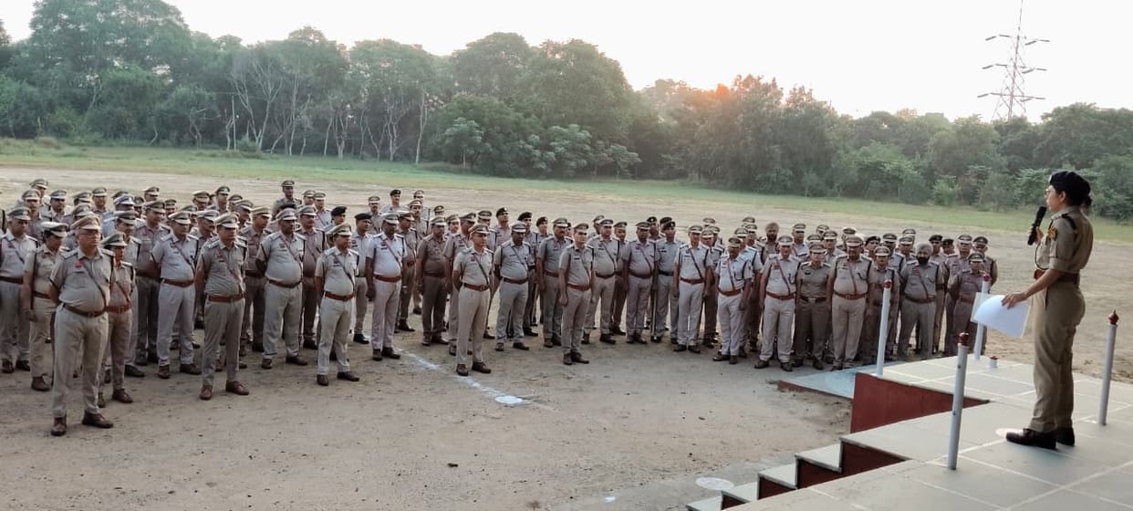 Police personnel must take strict action against crime and corruption