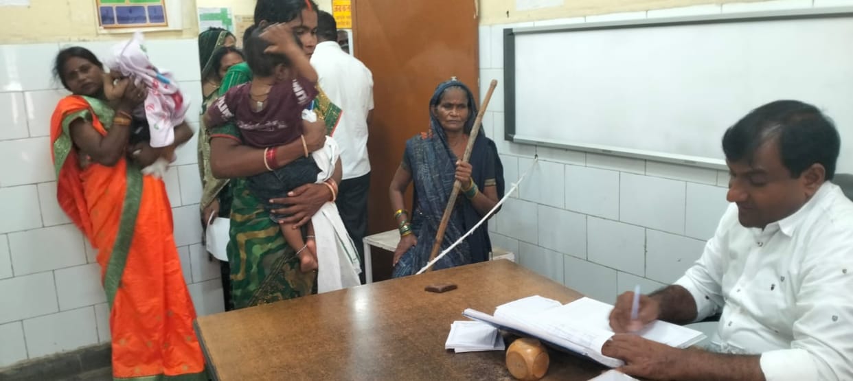 Viral fever on the rise; crowds at hospitals