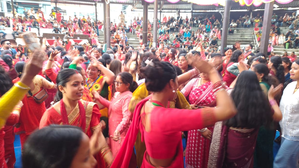 A glimpse of Nepali culture was seen at Manurangshala.