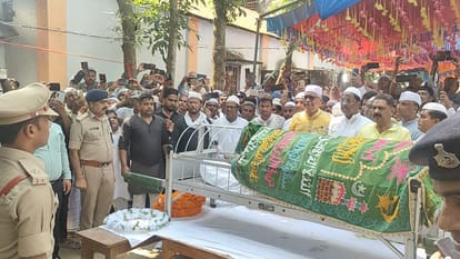 पूर्व मंत्री अब्दुल जलील मस्तान सुपुर्द-ए-खाक, जनाजे में उमड़ा जनसैलाब