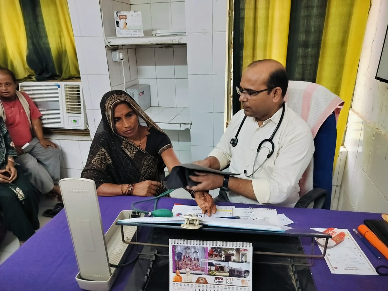 82 patients treated at the Jan Arogya Mela.