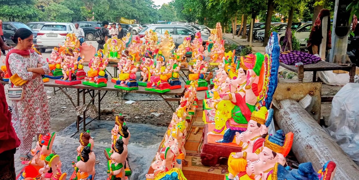 Ganpati Bappa to be installed in homes today; devotees have made preparations.