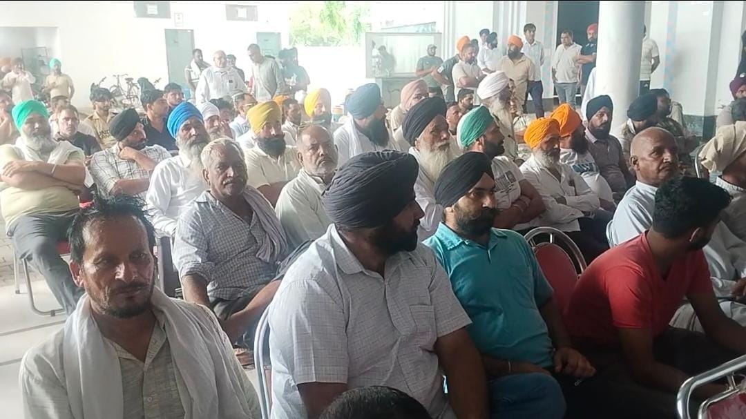 Claim: Production of fake milk, paneer, and mawa is underway in Urlana Kalan.