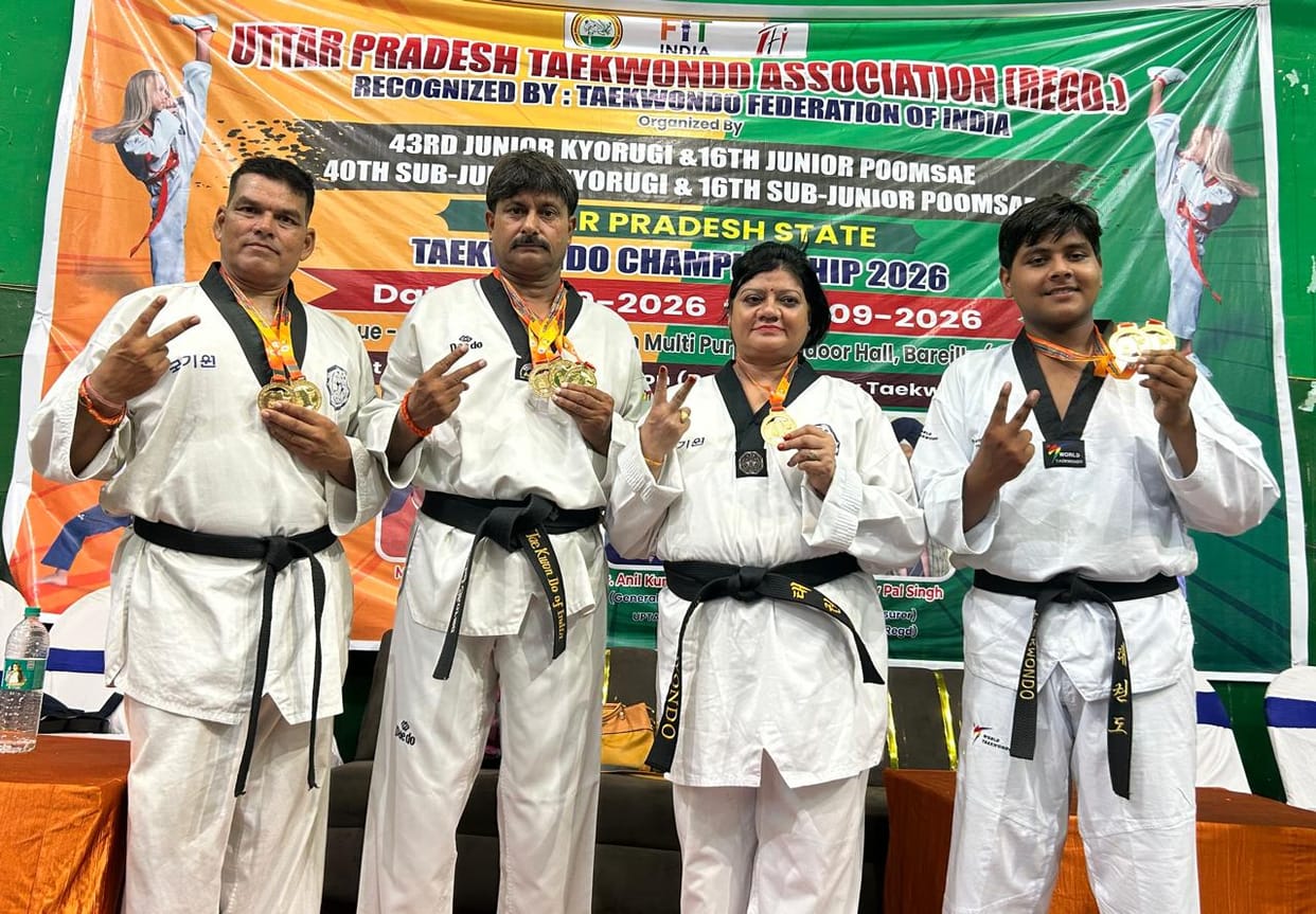 Agra wins 10 gold medals in Taekwondo.