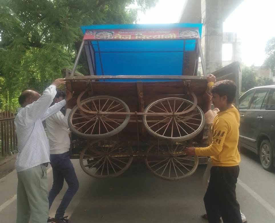 Encroachments removed from the roadside in Mavaiya amidst protests