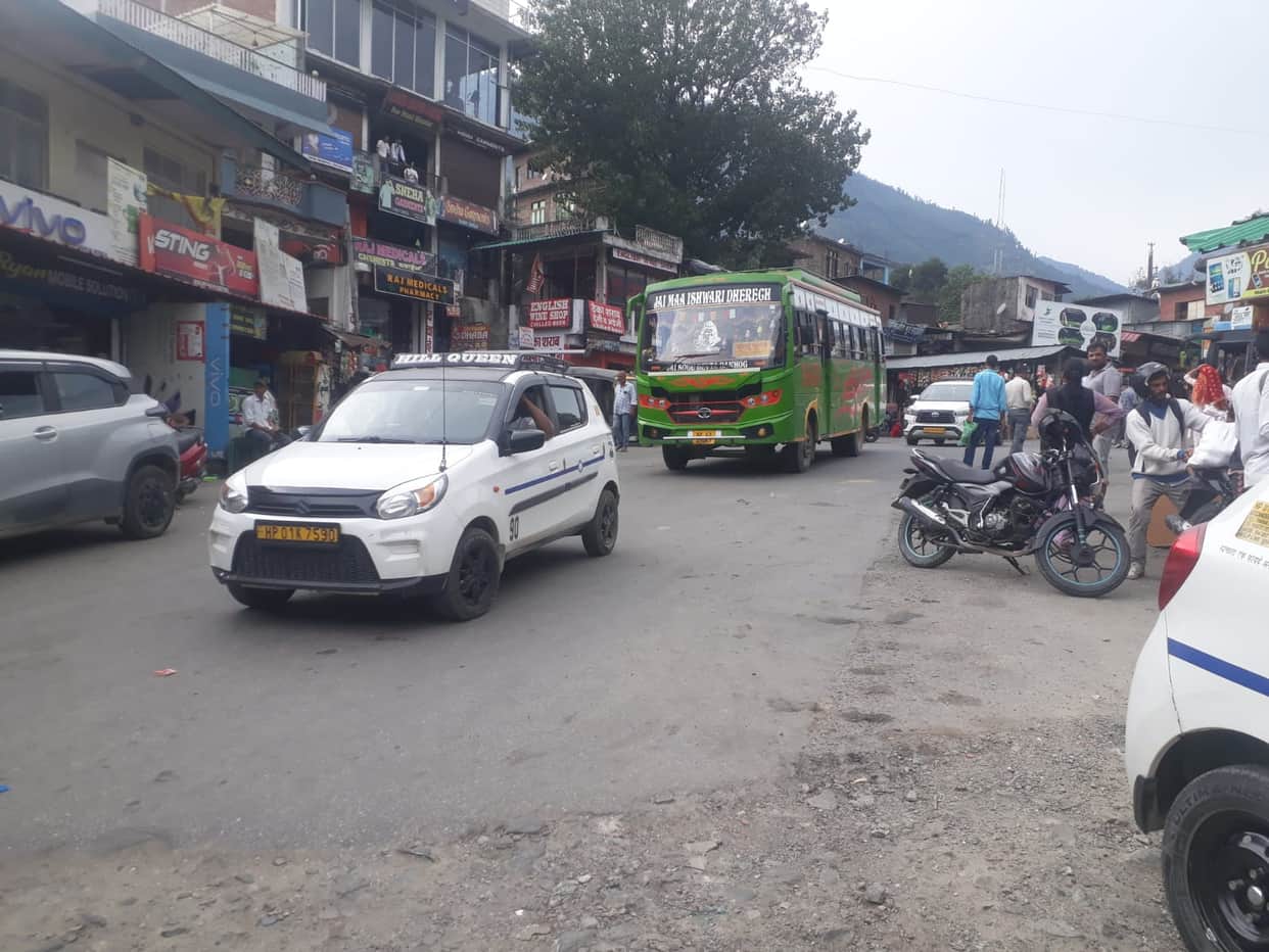 No bus stand in Bhuntar; the road itself has become the only recourse.