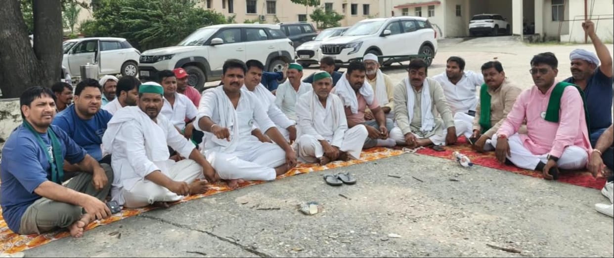 Bhakiyu staged a sit-in protest at the ARTO office