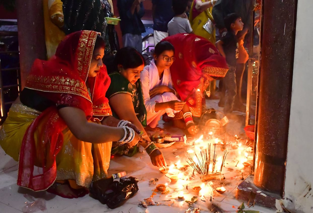Siddharthnagar News: A blend of tradition and modernity witnessed on Hartalika Teej