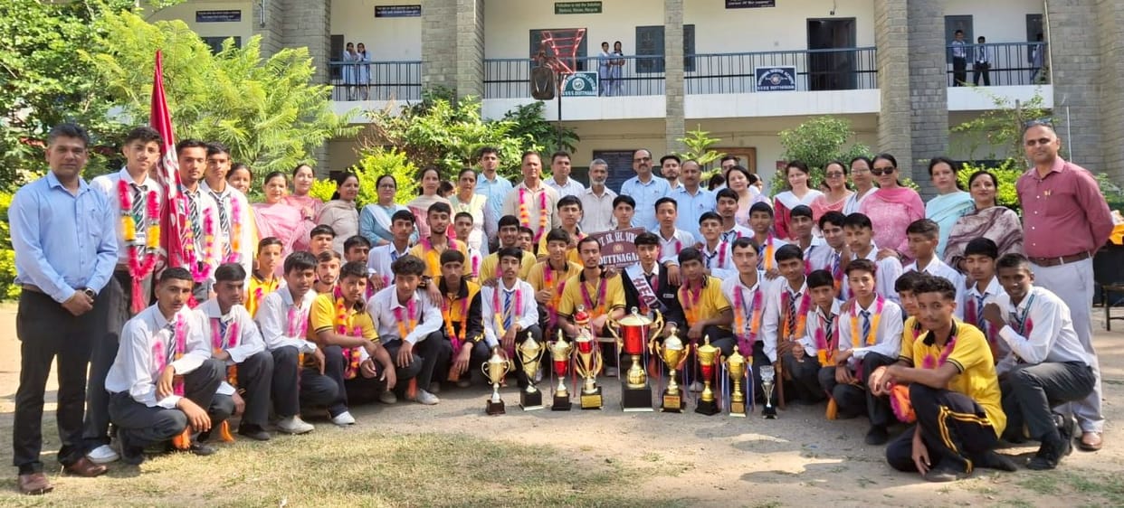 Players from Dattanagar brought home the overall championship trophy