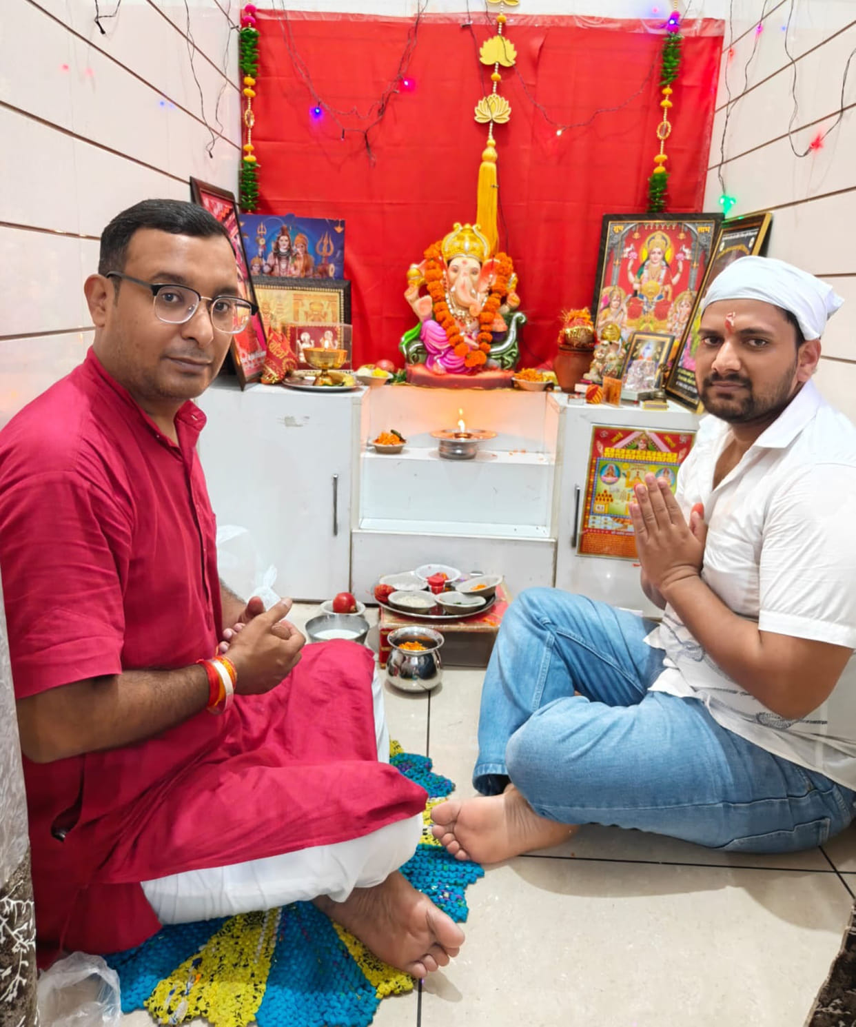 Bappa welcomed into homes across the town on Ganesh Chaturthi; Kalayat echoed with chants.