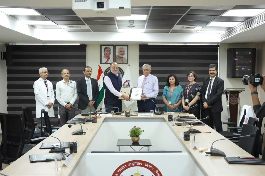 Prof. Poonam Verma won first prizes for Best Project and Best Publication.