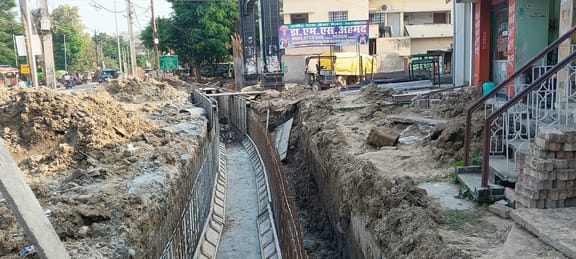 Drain being constructed at depths ranging from 30 to 40 feet; questions raised about quality.