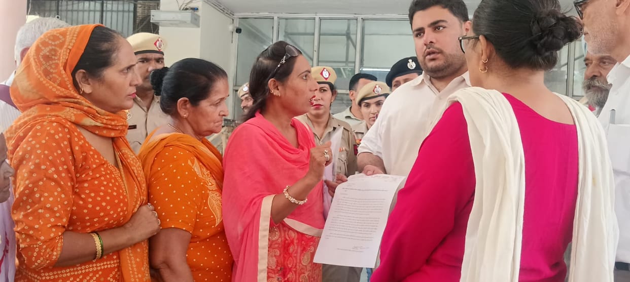 Women have launched a campaign to remove liquor shops from residential areas