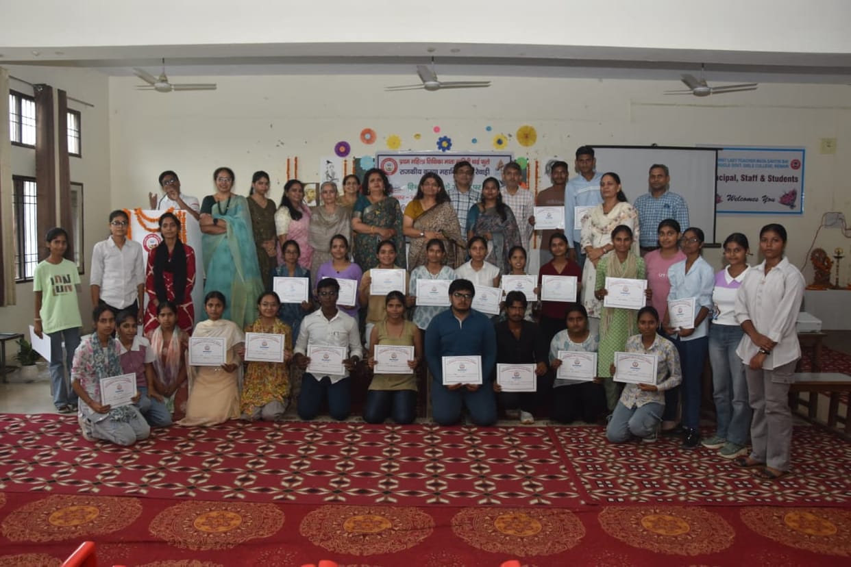 Government College Rewari first in poster competition